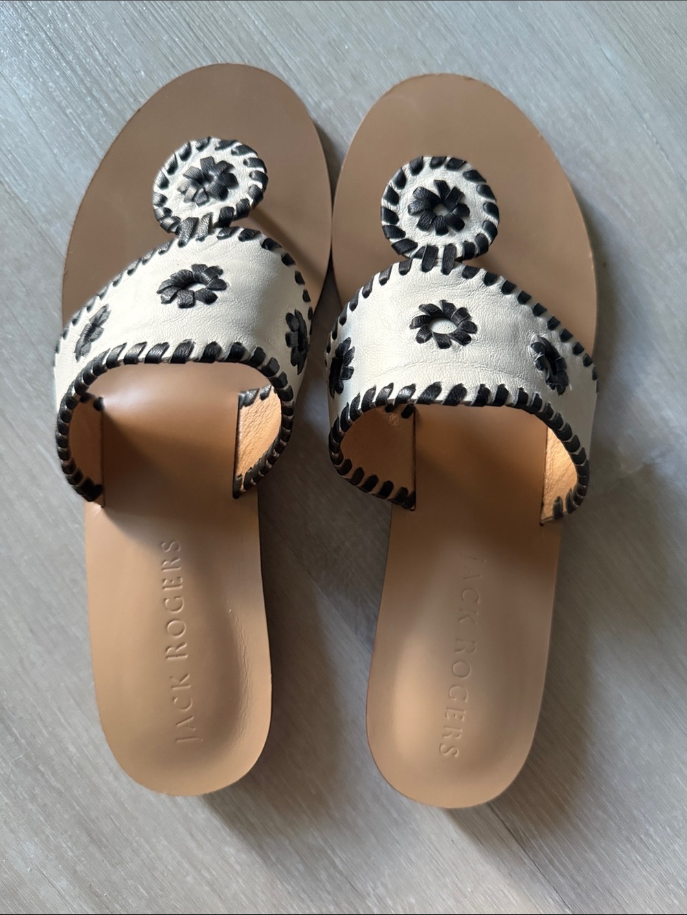 Jack Rogers Women's Cream Whipstitched Slide Sandals 10